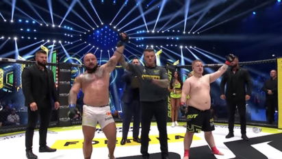 Super Mario wygrywa z Ludwiczkiem na CLOUT MMA 1!