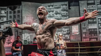 Scarface rozbija Taeddego brutalnymi ciosami! - GROMDA 14