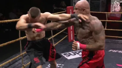Siwy pokonuje Wazyla przez TKO! - Gromda 14