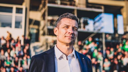 Klub z Ekstraklasy zwolnił trenera półtorej godziny przed meczem