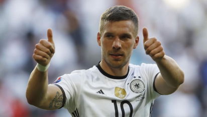 Lukas Podolski razem z Hummelsem zakłada ligę piłkarską!