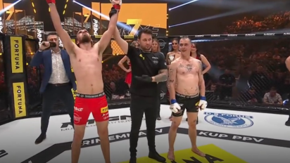 Kapela wije się jak wąż - furia Bagiety