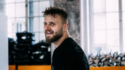 Ferrari wyzywa Adamka do walki w rzymskiej klatce na gołe pięści!