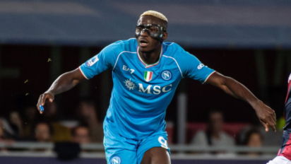 Bramka Lewego i wielkie emocje w końcówce! Mecz Napoli - Barcelona na remis