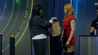 Gosia Magical rozczuliła Mariannę Schreiber, wręczając jej misia!