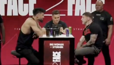 Paweł Tyburski vs Norman Parke - O której godzinie jest walka?