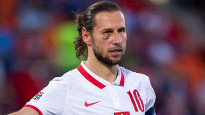 Krychowiak zagra w IV lidze? Polak rozważa sensacyjną ofertę