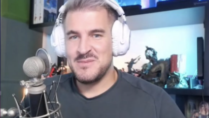 Izak przeprosił widzów i nie chce się wybielać -