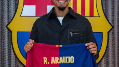 Ronald Araujo na dłużej w FC Barcelonie!