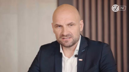 Były trener Widzewa Łódź nie może się odnaleźć w nowym miejscu