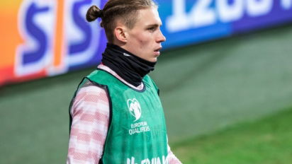 Przemysław Płacheta znów błyszczy. Polak z bramką i tytułem gracza meczu