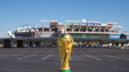 Znamy godziny meczów Polaków. Złe wieści