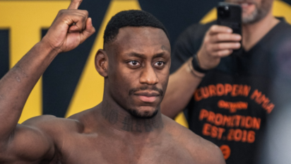 Hafeni Nafuka - Wiek, Waga, Wzrost, MMA, Rekord, Walka