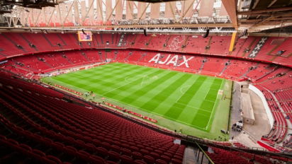 Ajax sprowadzi doświadczonego obrońcę