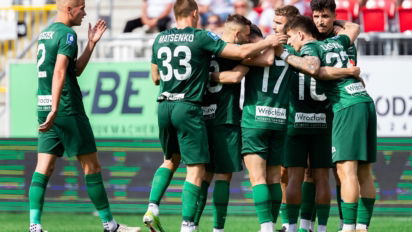 Znów afera wokół Śląska! Piłkarze pobici pod klubem!