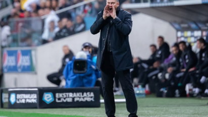 Skorża na wylocie z Japonii. Teraz Lech?