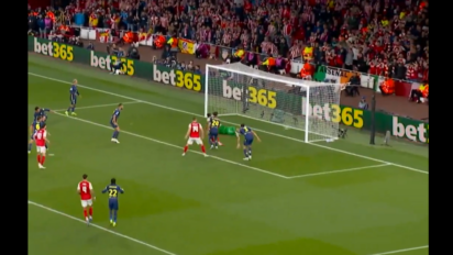 Złoty gol Saki! Arsenal zagra w finale LM!